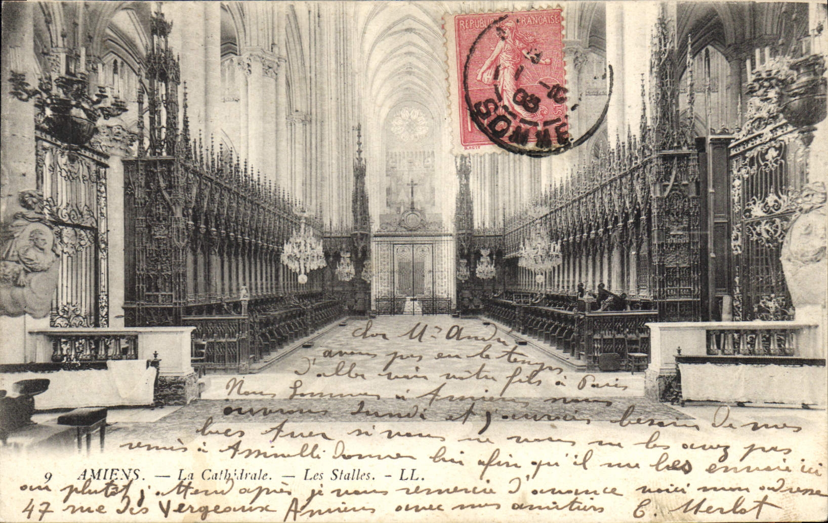 CPA Amiens la cathedrale les Stalles 