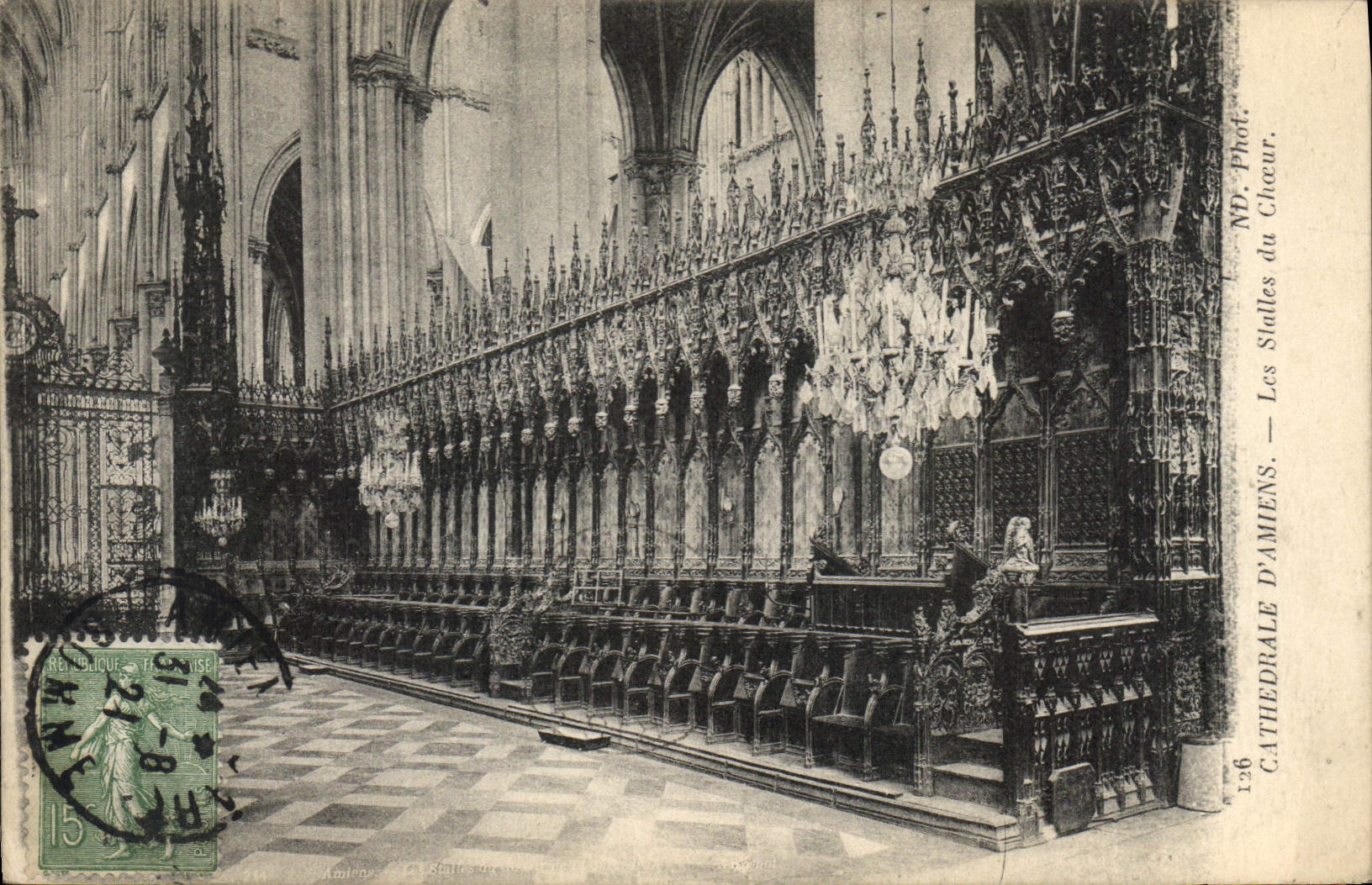 CPA Cathedrale d'Amiens les Stalles du Choeur 