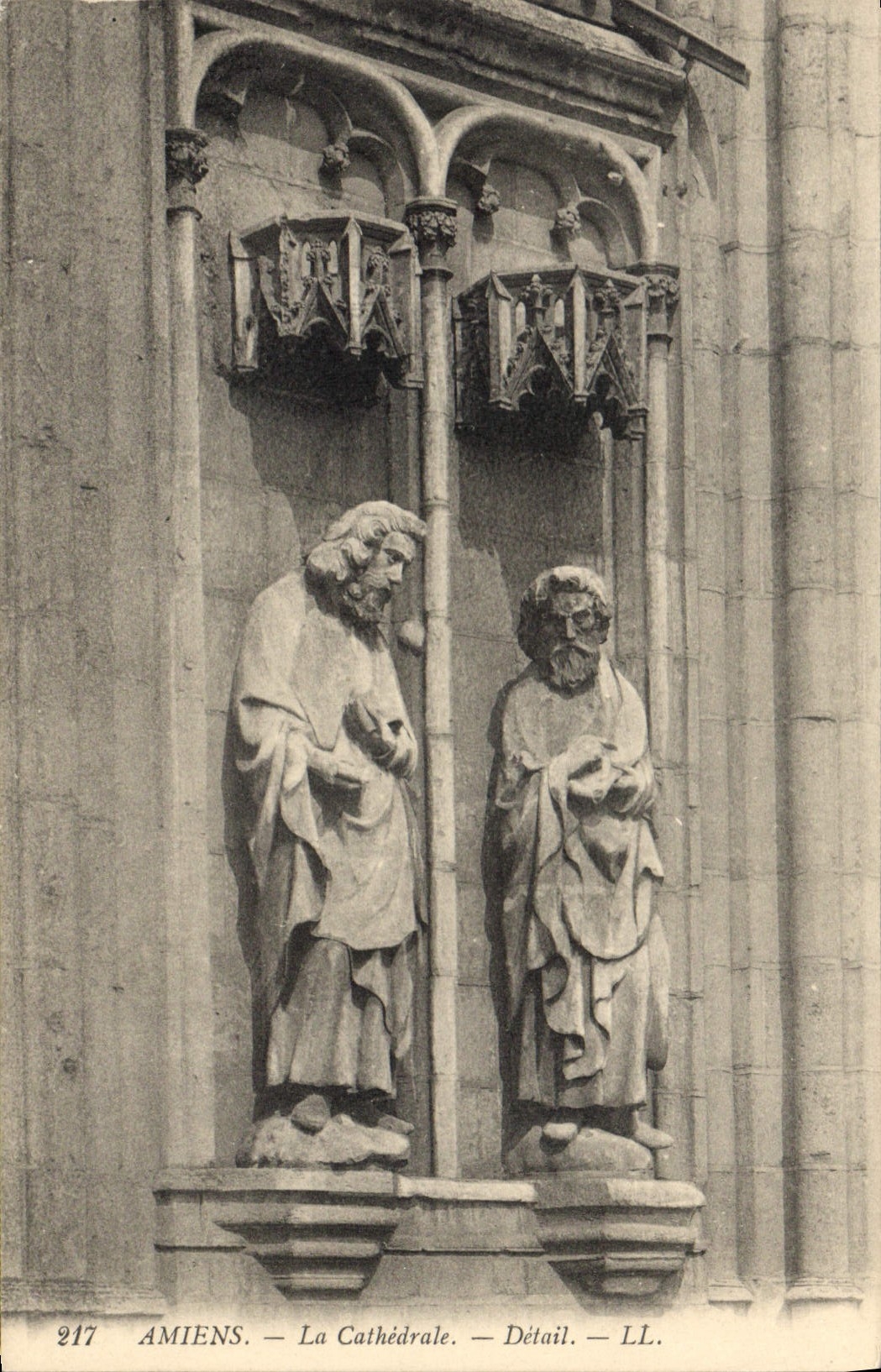 CPA Amiens la cathedrale Detail 