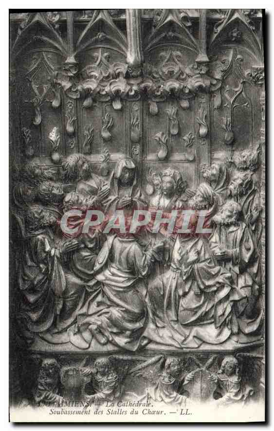 CPA Amiens la cathedrale Soubassement des Stalles du Choeur 