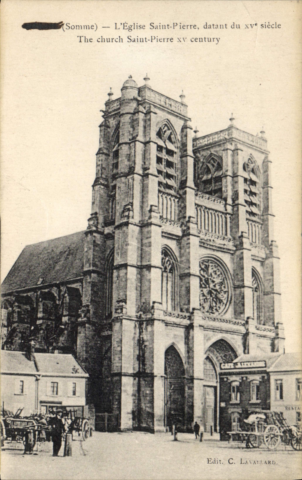 CPA Amiens Somme l'eglise Saint Pierre datant du XV siecle 