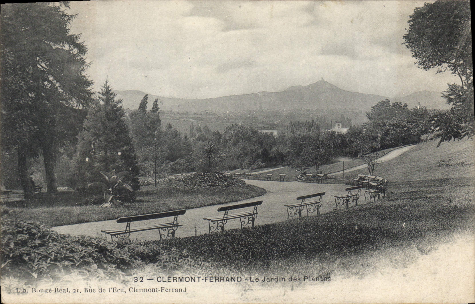 CPA Clermont Ferrand Les Jardin des Plantes
