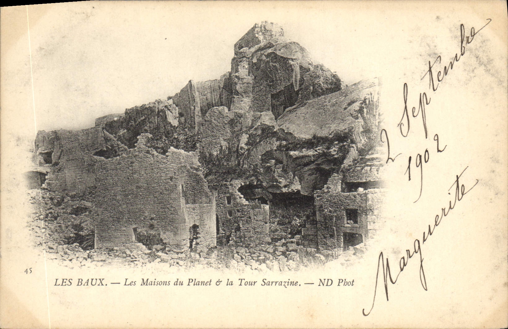 Les Baux — Les Maisons du Planet & la Tour Sarrazine — ND Pbot