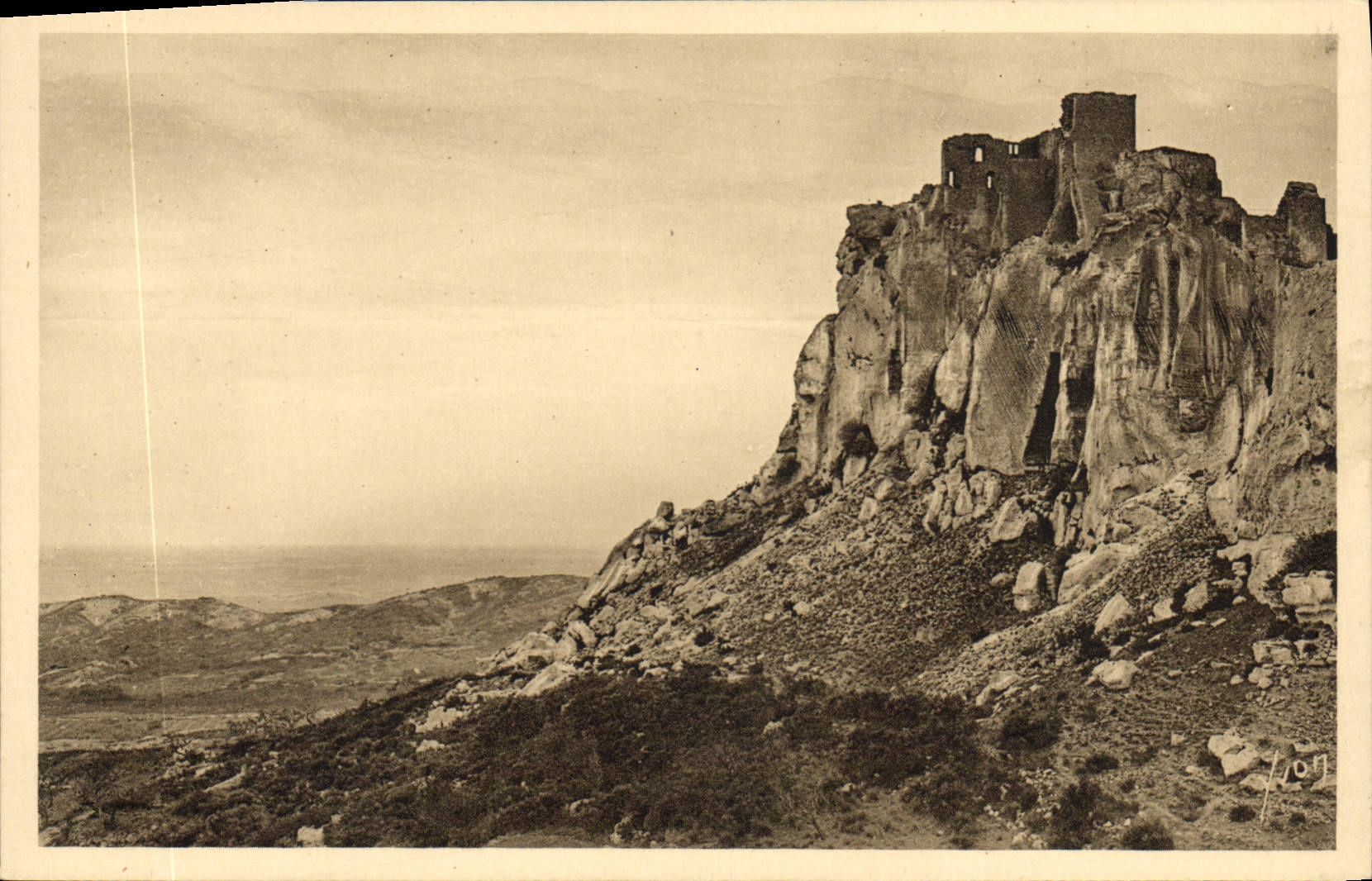 Les Ruines du Château des Baux — Provence — Éditions d'Art Vignon, Paris
