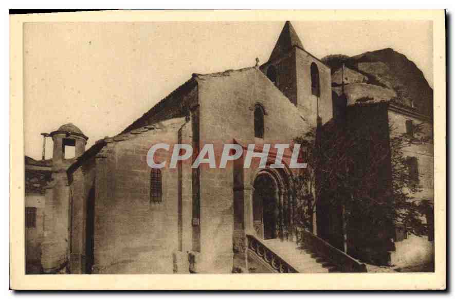 CPA Les Baux (B du R) Eglise St Vincent contenant des vestiges des Xe XIIe XIVe et XVIe siecles