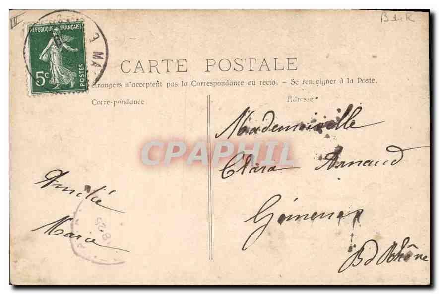 CPA Les Baux Sur la route — Verso