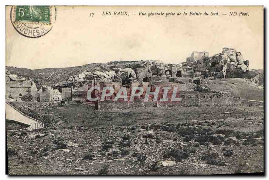 Les Baux — Vue générale prise de la Pointe du Sud — ND Pbot.
