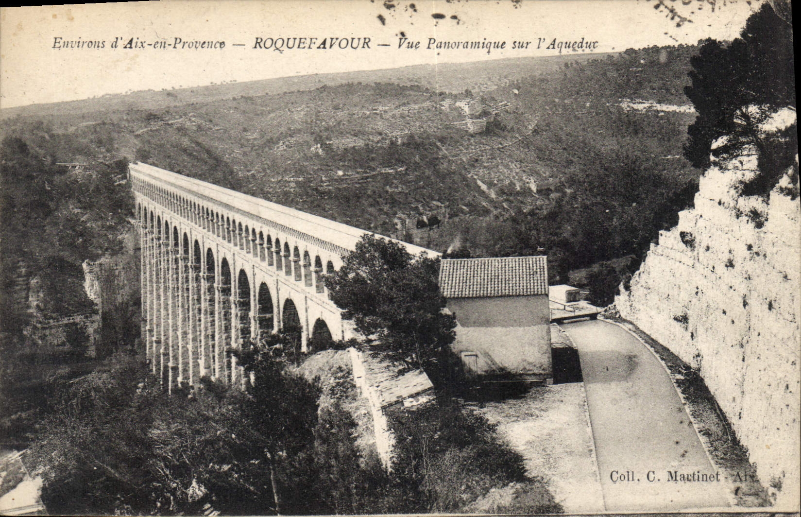 CPA Environs d'Aix en Provence Roquefavour Vue Panoramique sur l'Aqueduc