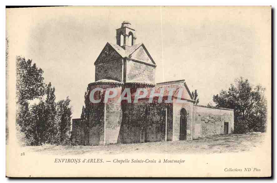 CPA Environs d'Arles Chapelle Sainte Croix a Montmajor