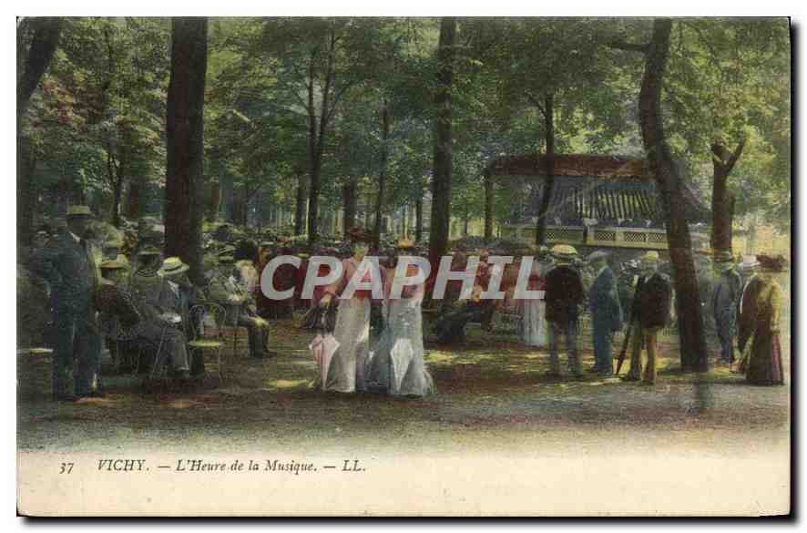 CPA Vichy L'Heure de la Musique