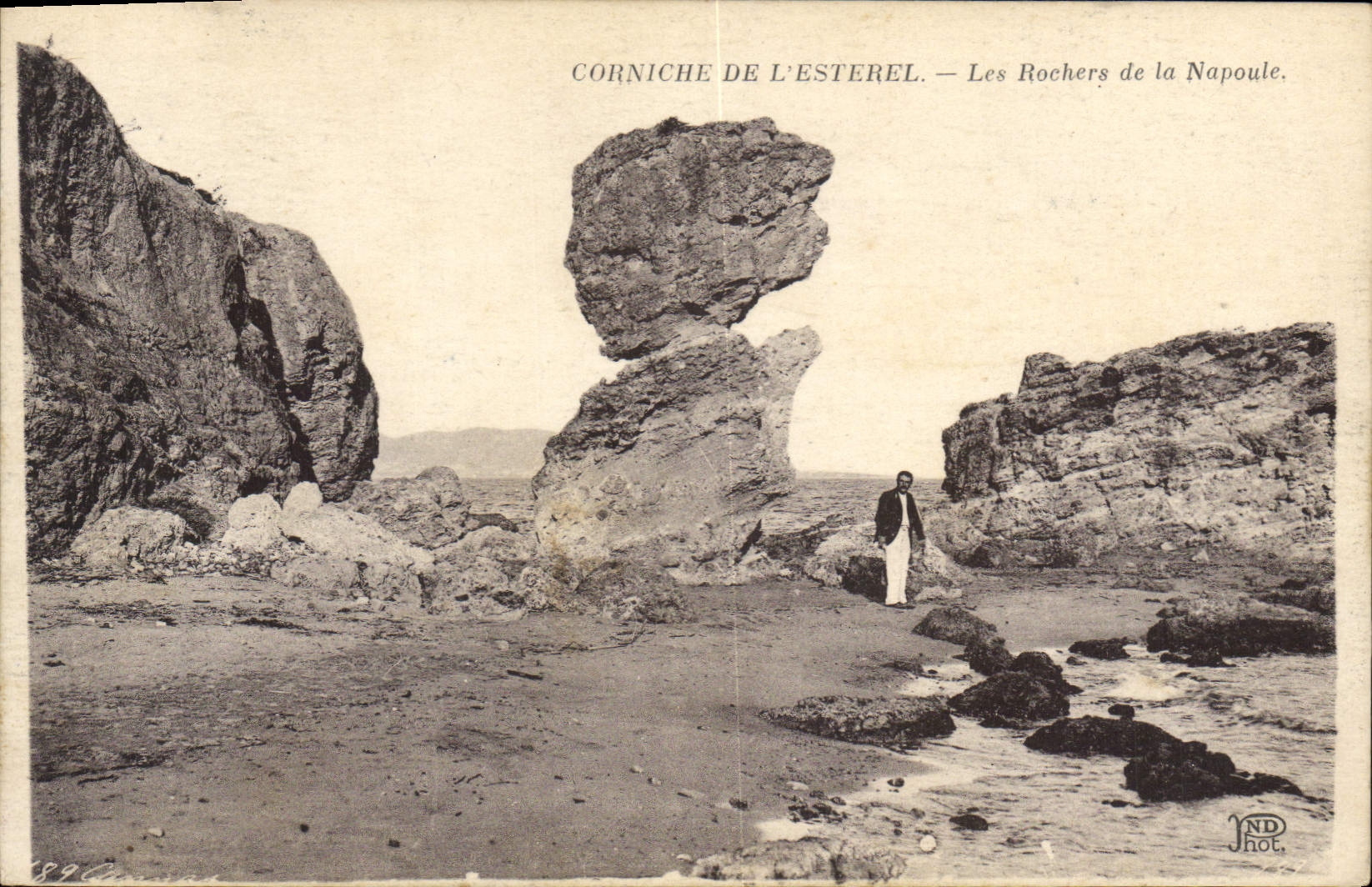 CPA Corniche de L'Esterel Les Rocher de la Napoule