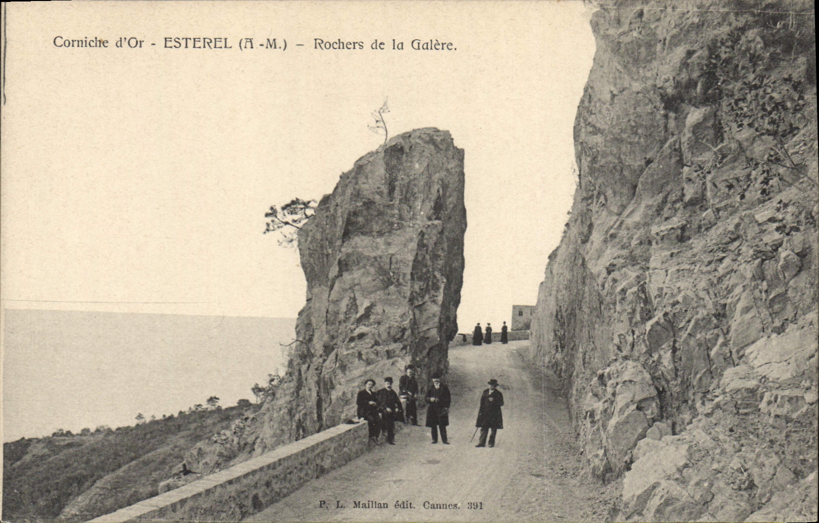CPA Esterel (A M) Rochers de la Galere