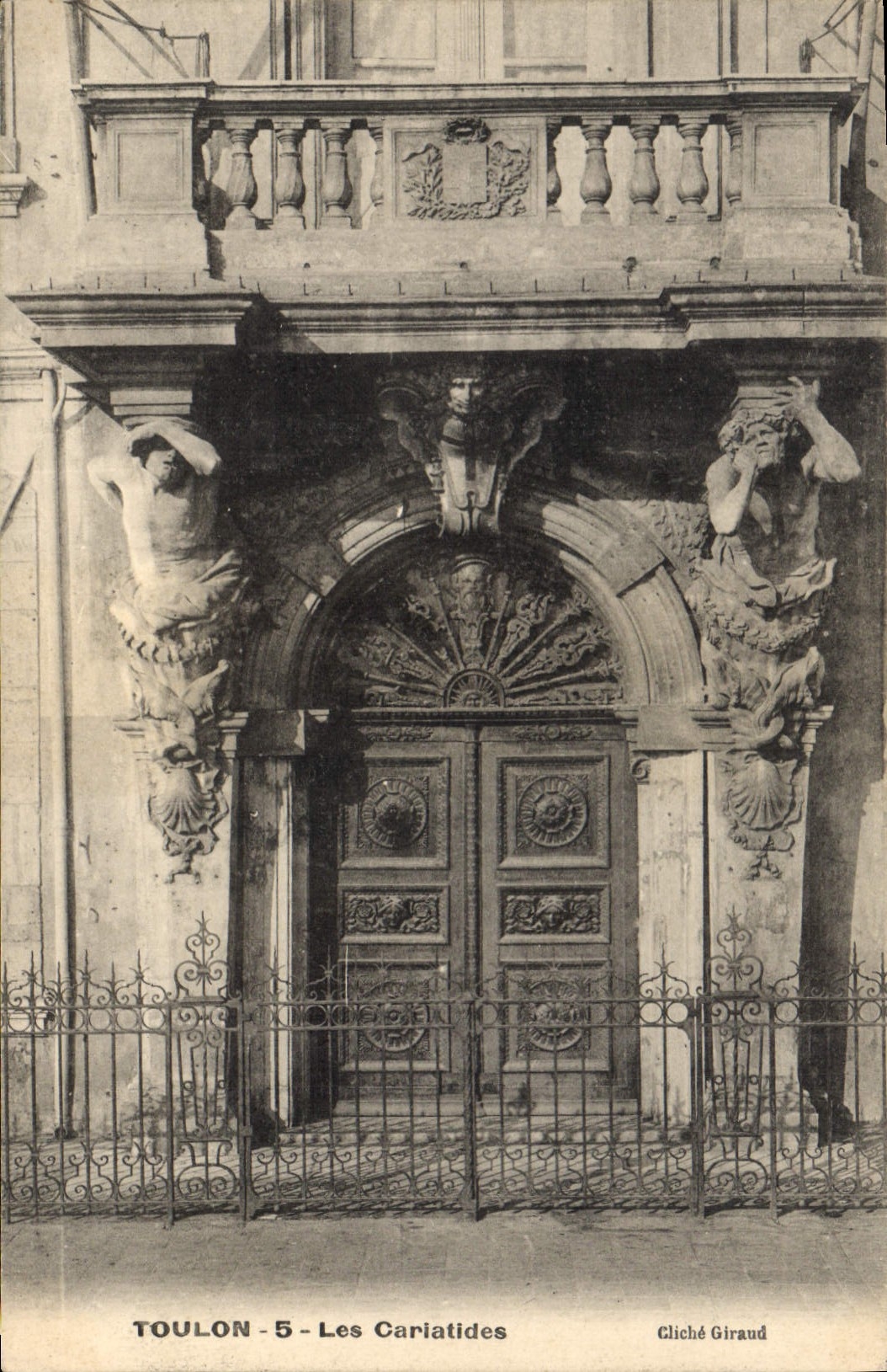 Toulon - Les Cariatides — cliché Giraud