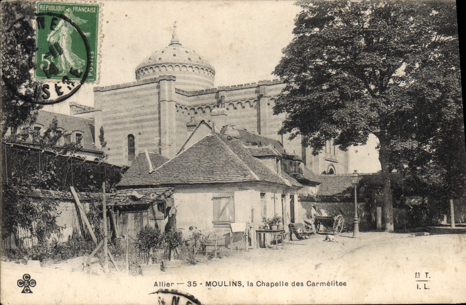 CPA Moulins La Chapelle des Carmelites