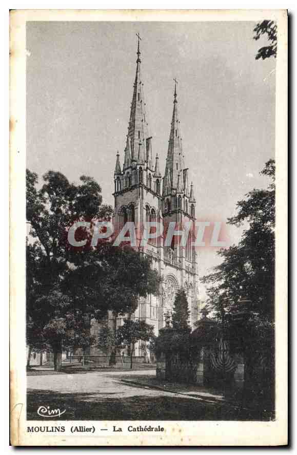 CPA Moulins (Allier) La Cathedrale