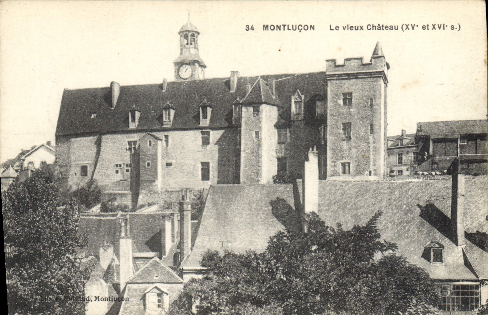 CPA Moulins Le vieux Chateau (XV et XVIe s)