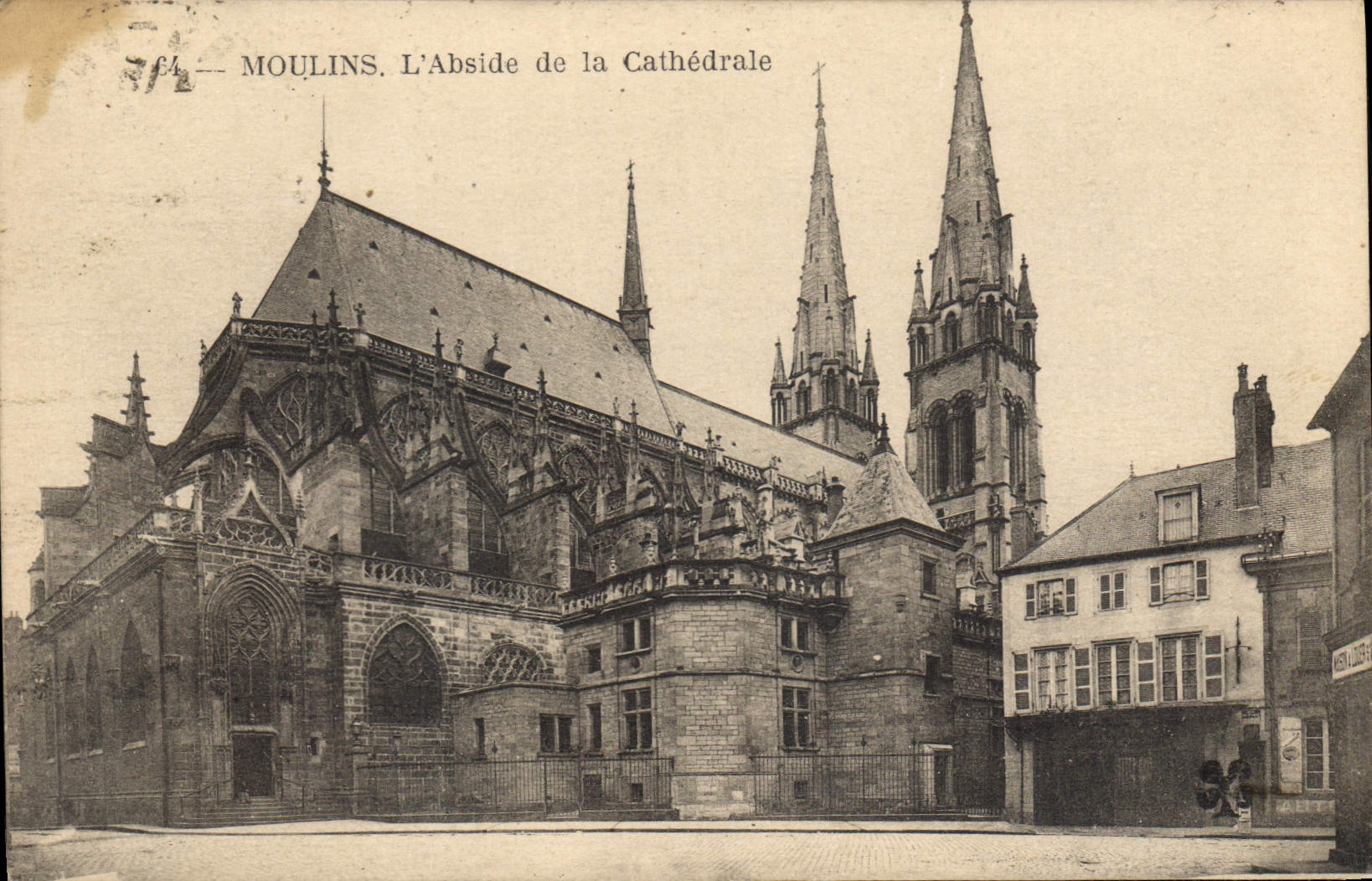 CPA Moulins L'Abside de la Cathedrale