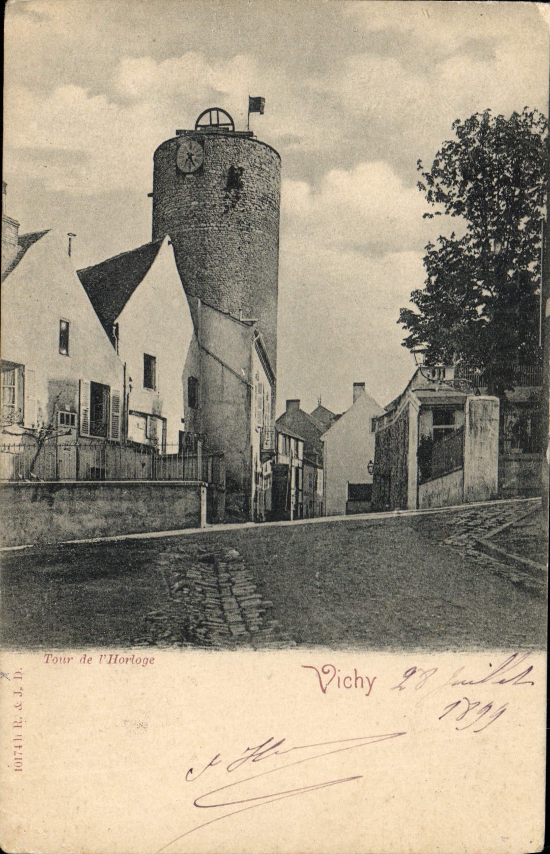 CPA Vichy Tour de l'Horloge