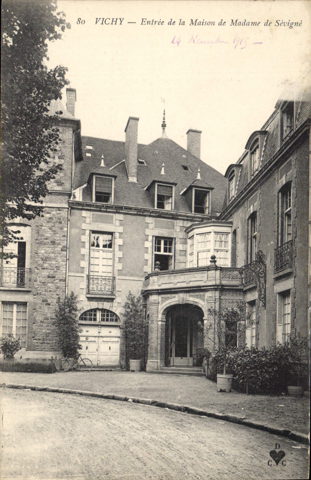 Vichy — Entrée de la Maison de Madame de Sévigné — D.C.C. n°80