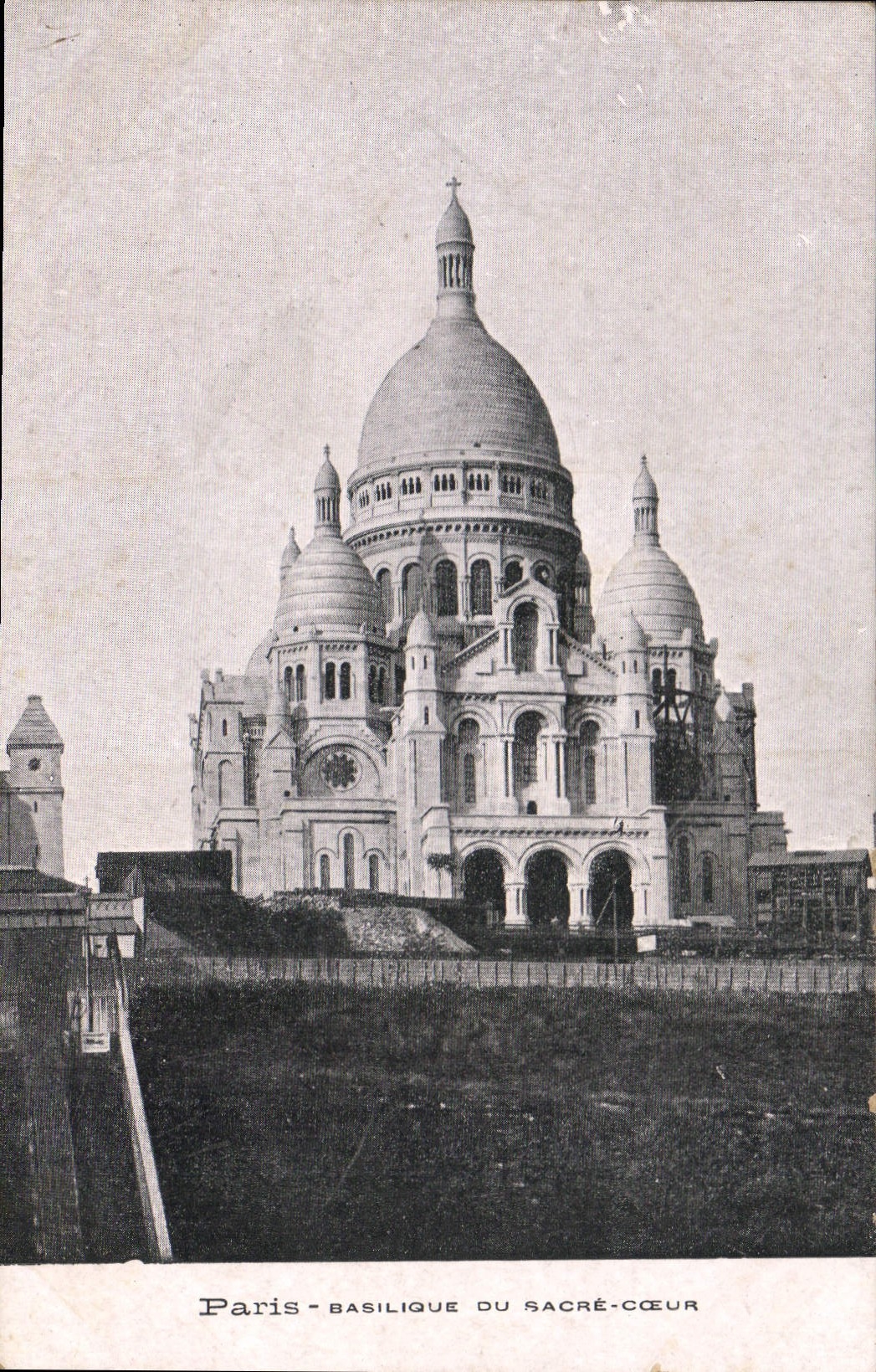CPA Paris Basilique du Sacre Coeur
