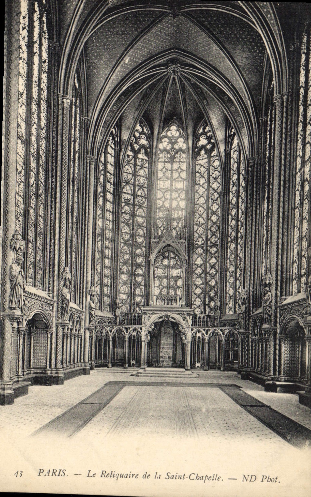 CPA Paris Le Reliquaire de la Sainte Chapelle