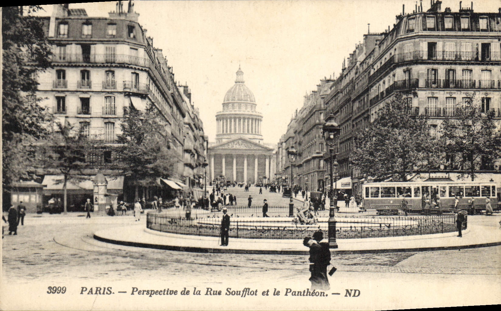 CPA Paris Pardpective de la Rue Soufflot et le Pantheon