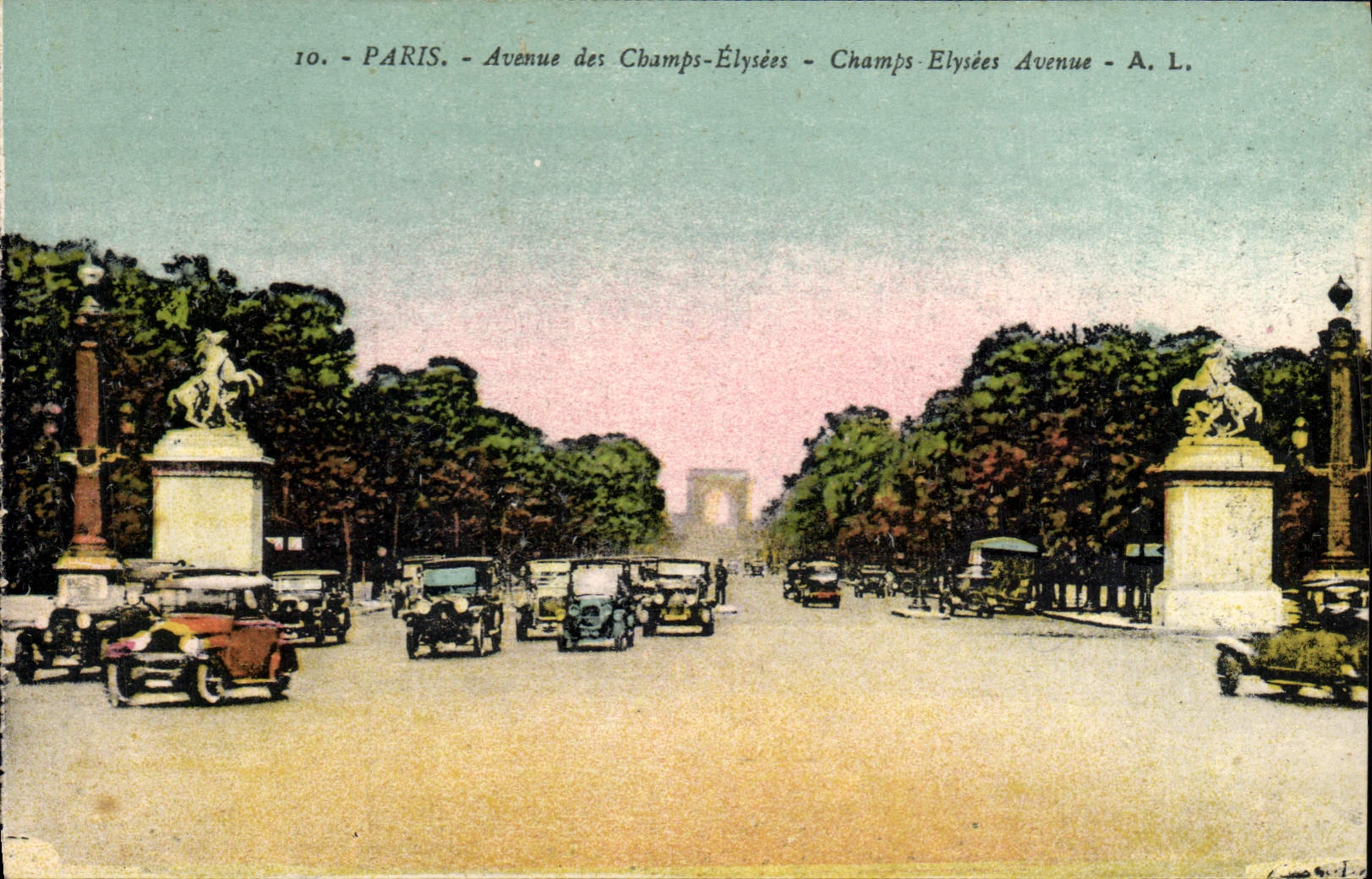 CPA Paris Avenue des Champs Elysees