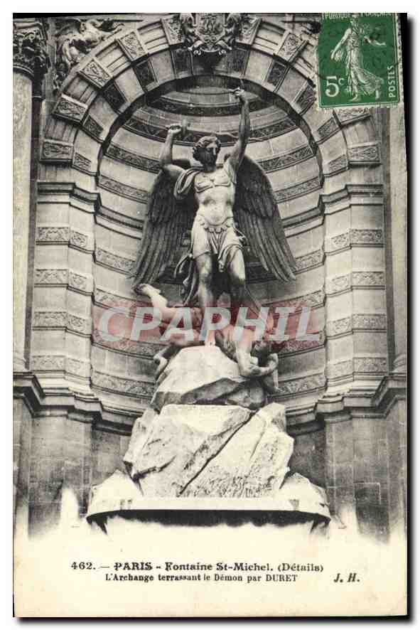 CPA Paris Fontaine St Michel (Detail) L'Archange terrassant le Demon par Duret