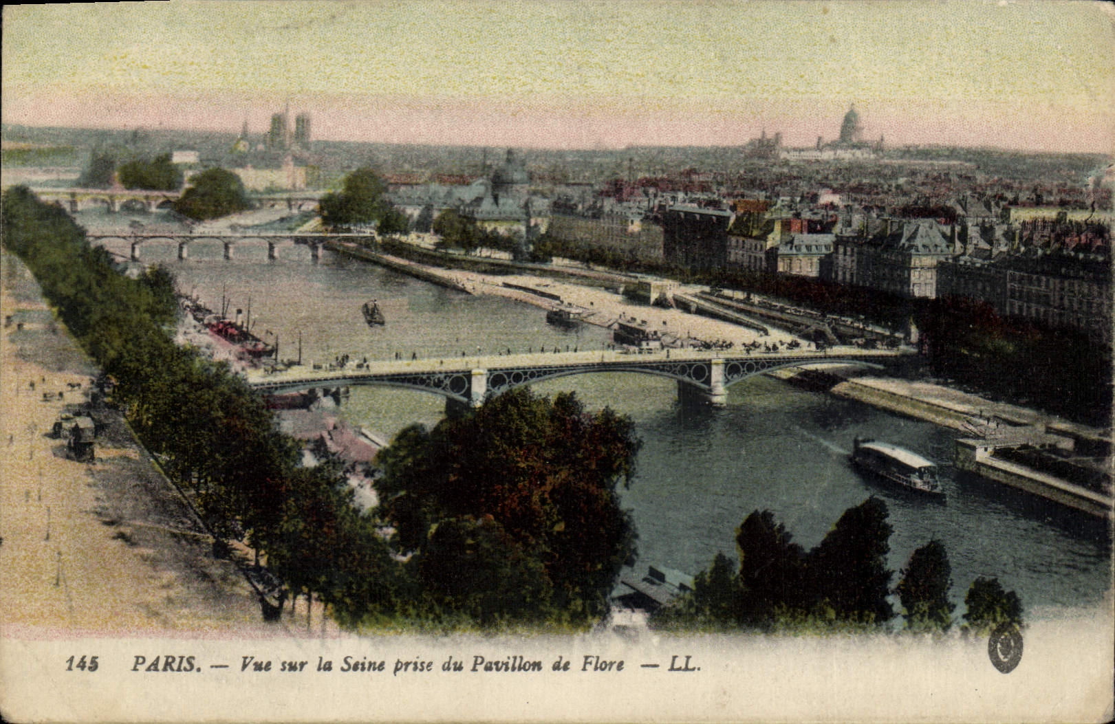 CPA Paris Vue sur la Seine prise du Pavillon de Flore