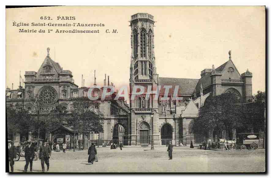 CPA Paris L'Eglise Saint Germain L'Auxerrois et la Mairie du 1er 'Arrondissement