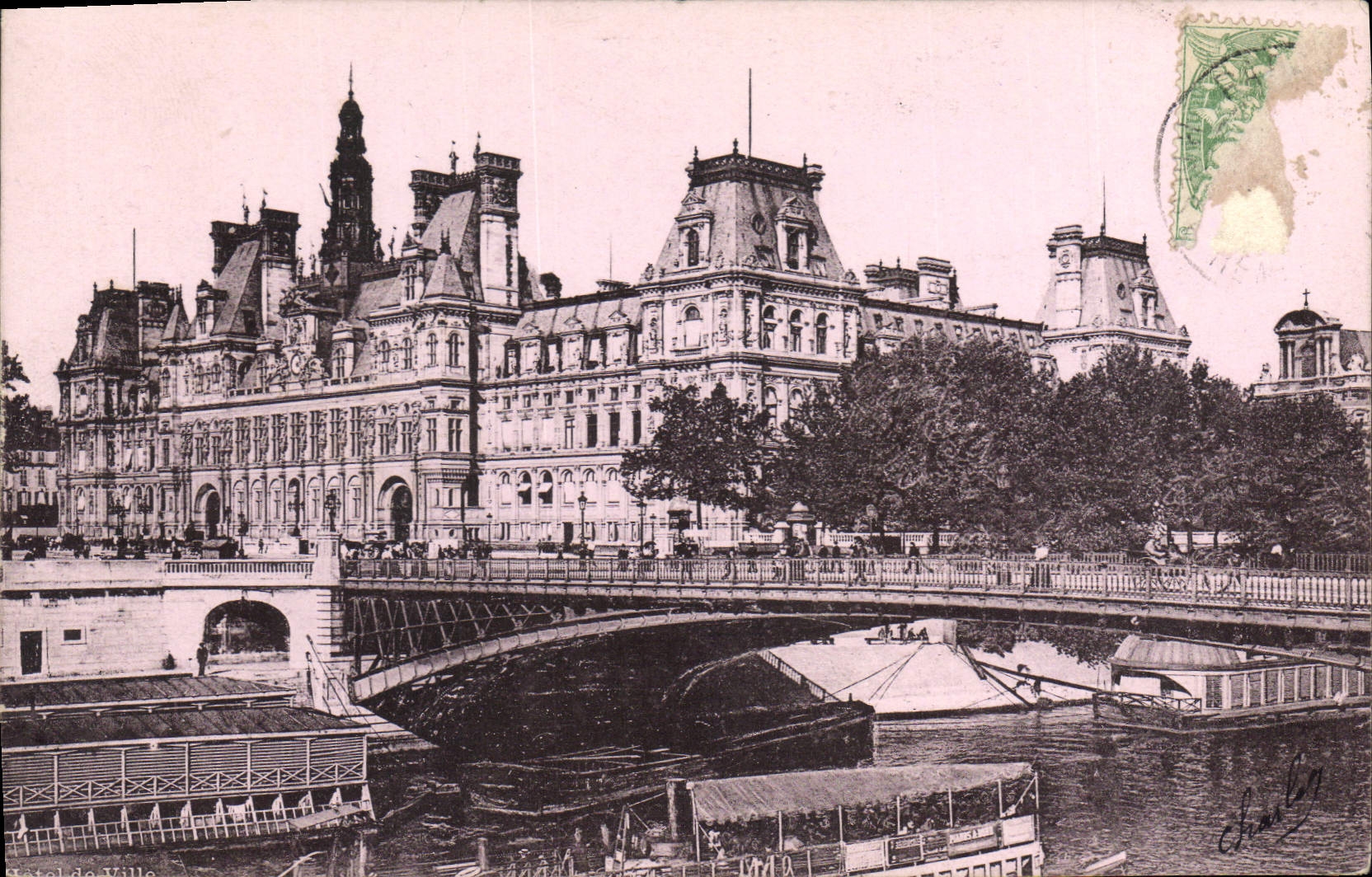 CPA Paris Hotel de Ville Bateau Peniche