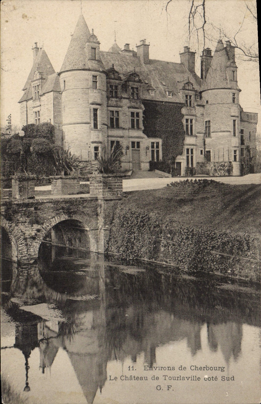 Schloss Tourlaveille — Umgebung von Cherbourg, Südseite — G. F. — Nr. 11