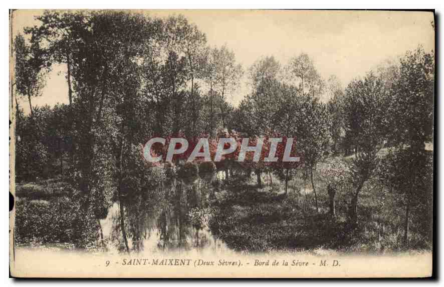 CPA Saint Maixent (Deux Sevres) Bord de la Sevre