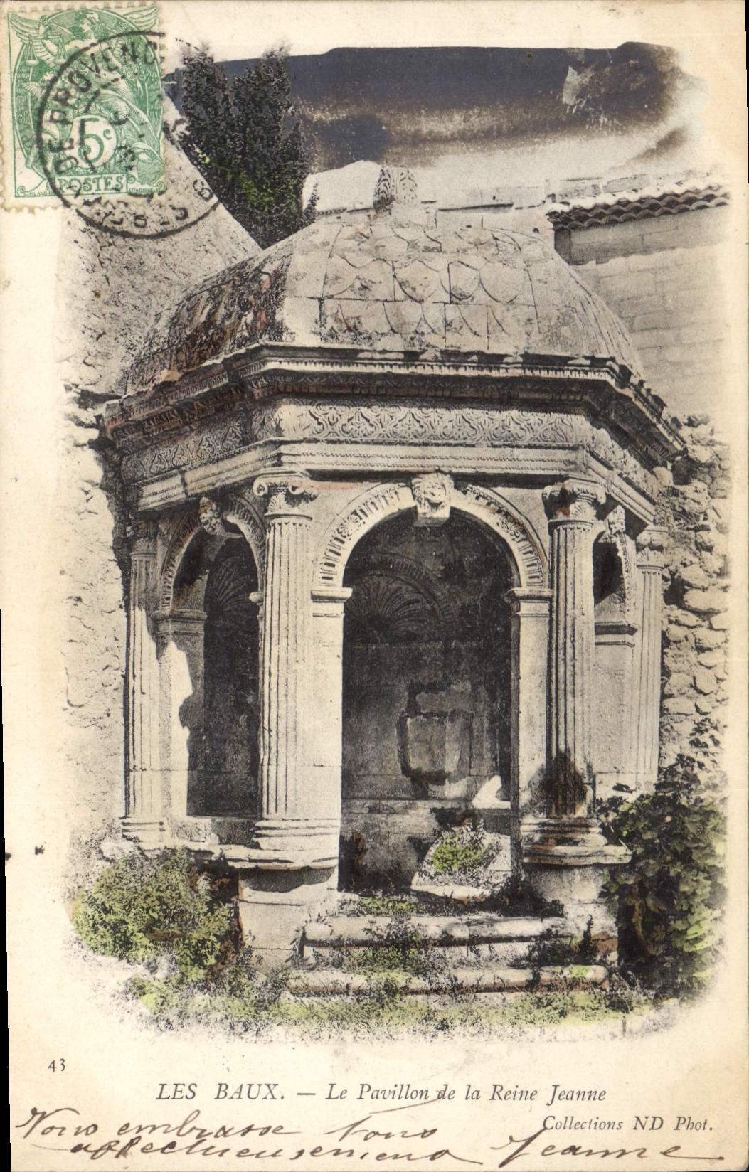 CPA Les Baux Le Pavillon de la Reine Jeanne