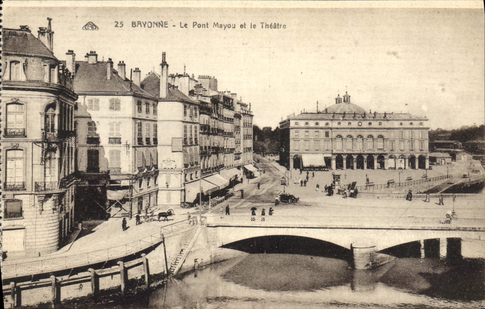 CPA Bayonne Le Pont Mayou et le Theatre