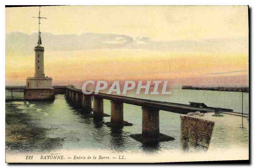 CPA Bayonne Entree de la Barre