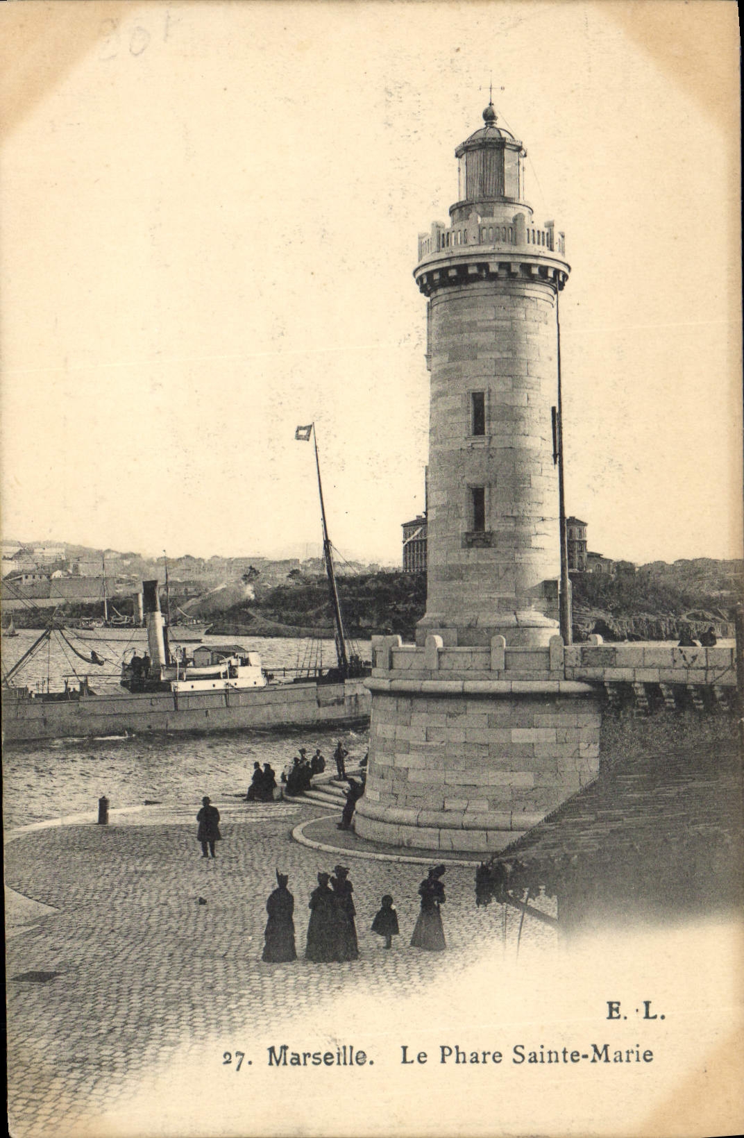 CPA Marseille Le Phare Sainte Marie