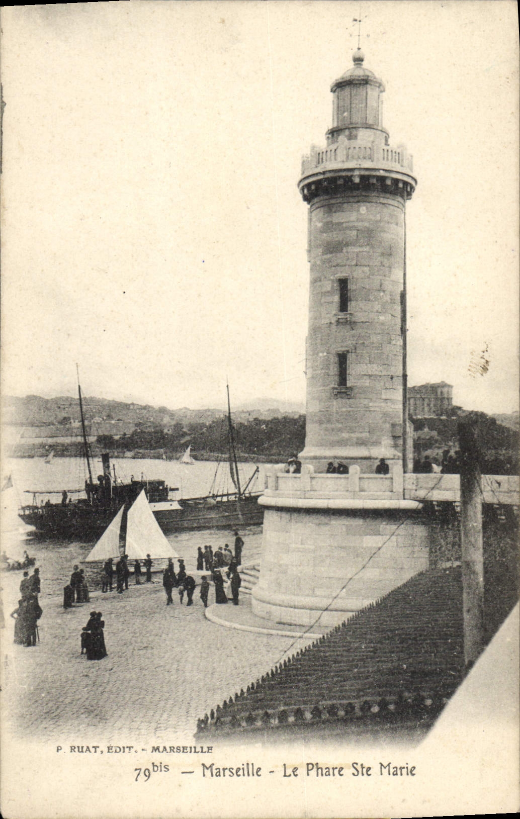 CPA Marseille Le Phare Ste Maire