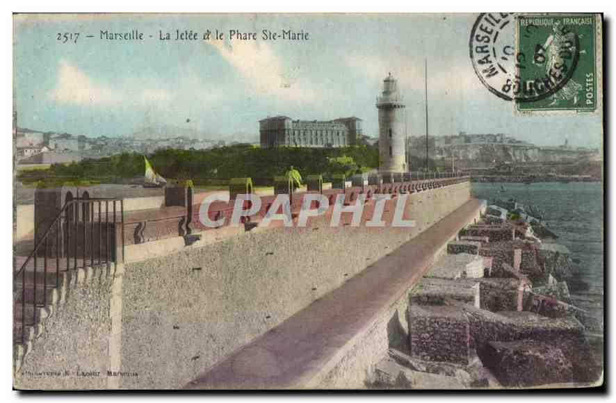 CPA Marseille La Jetee et le Phare Ste Marie