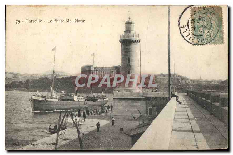 CPA Marseille Le Phare Ste Marie Bateau
