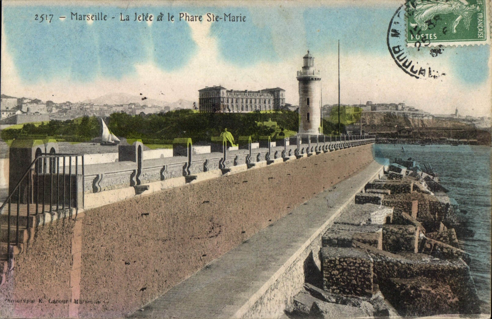 CPA Marseille La jetee et le Phare Ste Marie