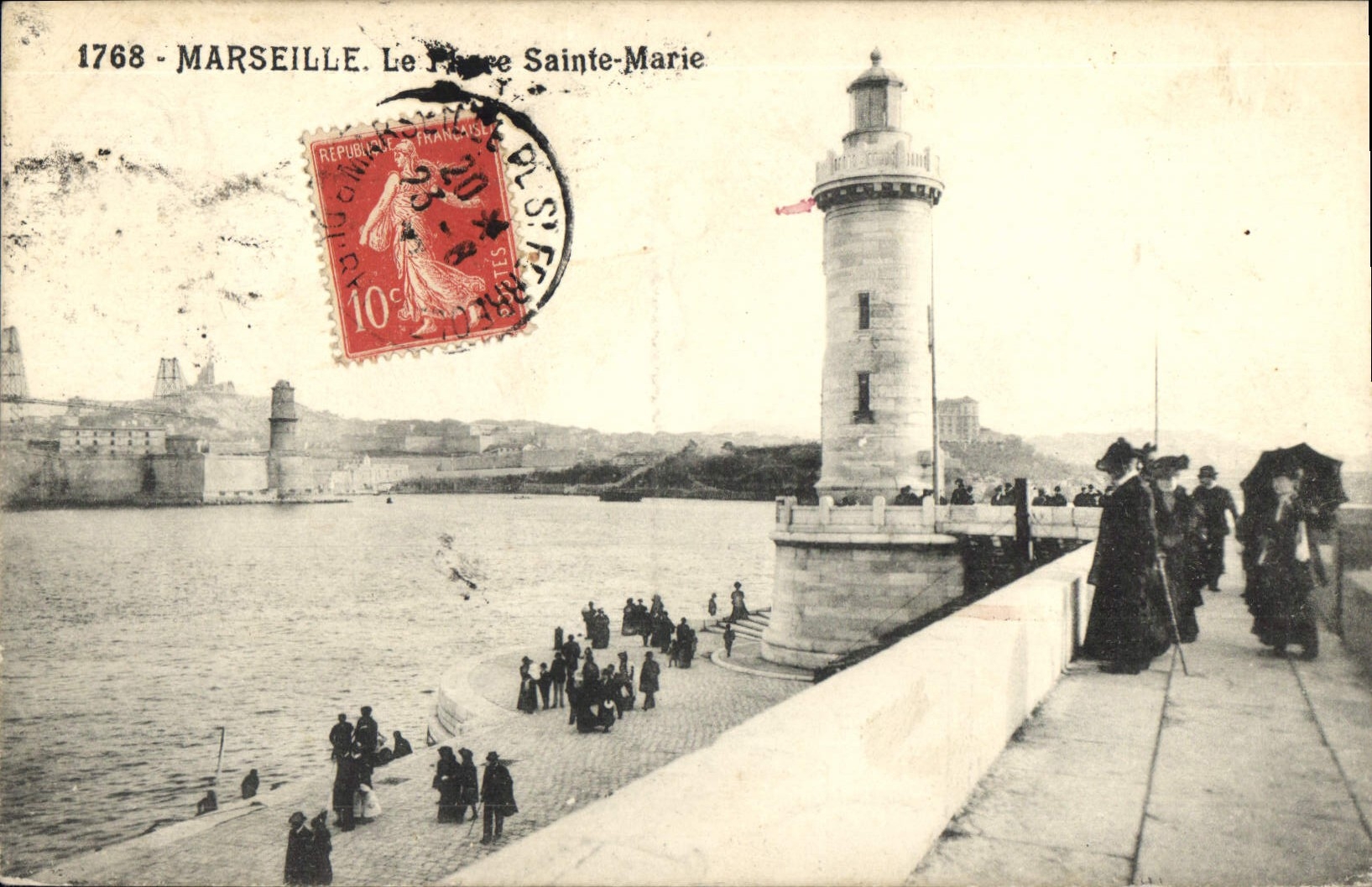 CPA Marseille Le Phare de Sainte Marie