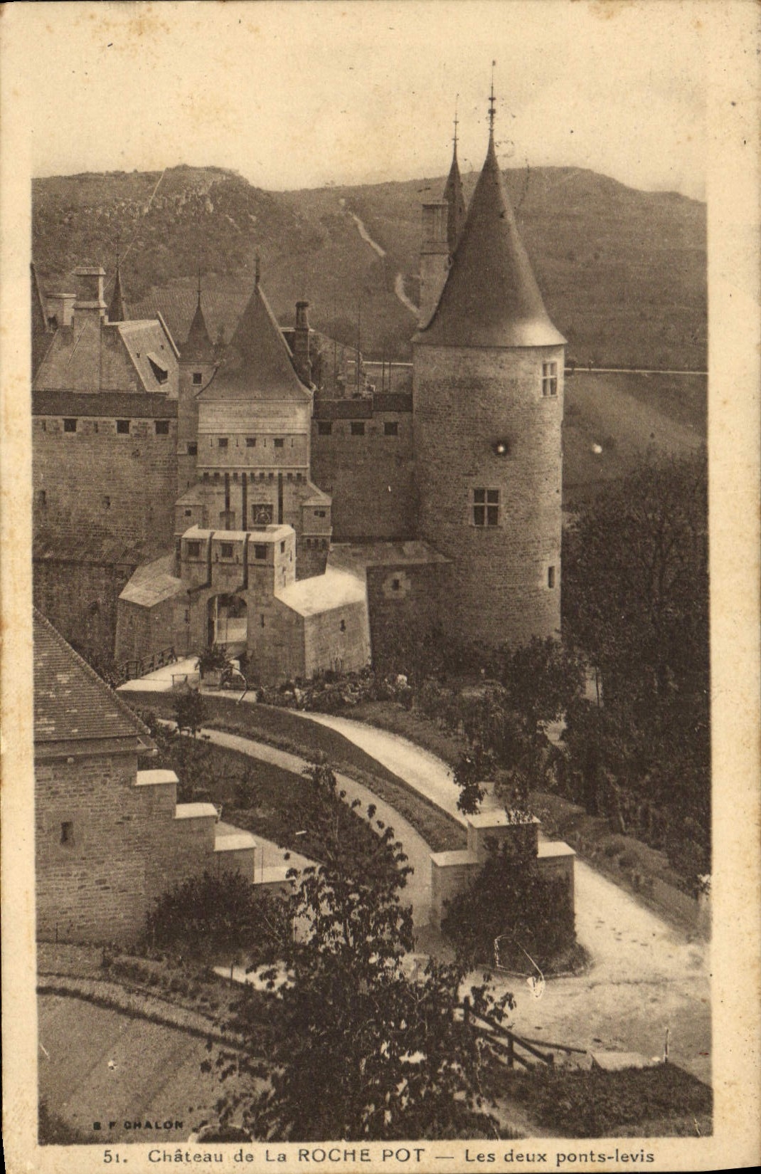 CPA Chateau de La Roche Pot Les Deux ponts levis