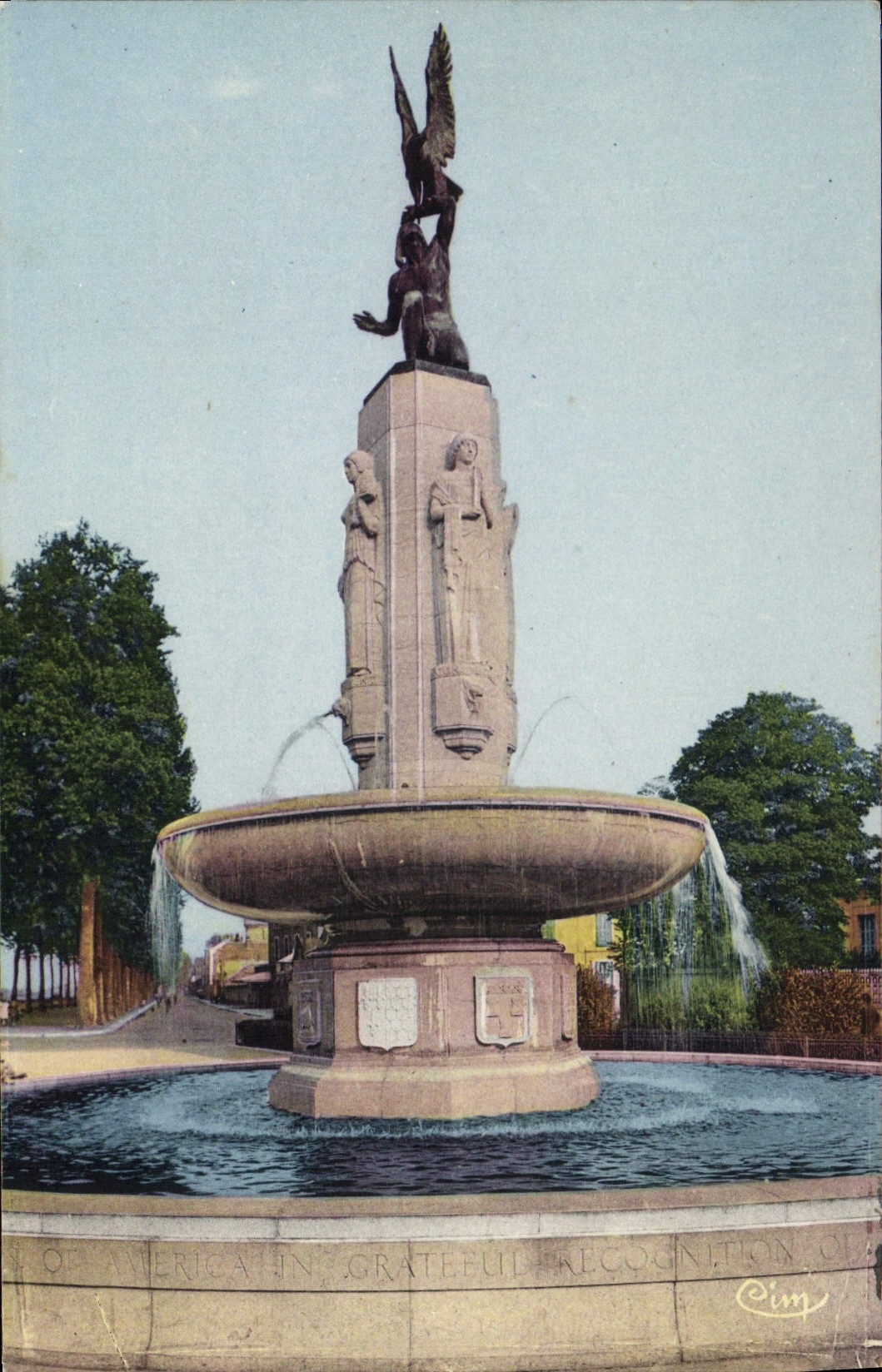 CPA Tours (I et L) Monument Commemoratif des Armees americaines de la Grande Guerre