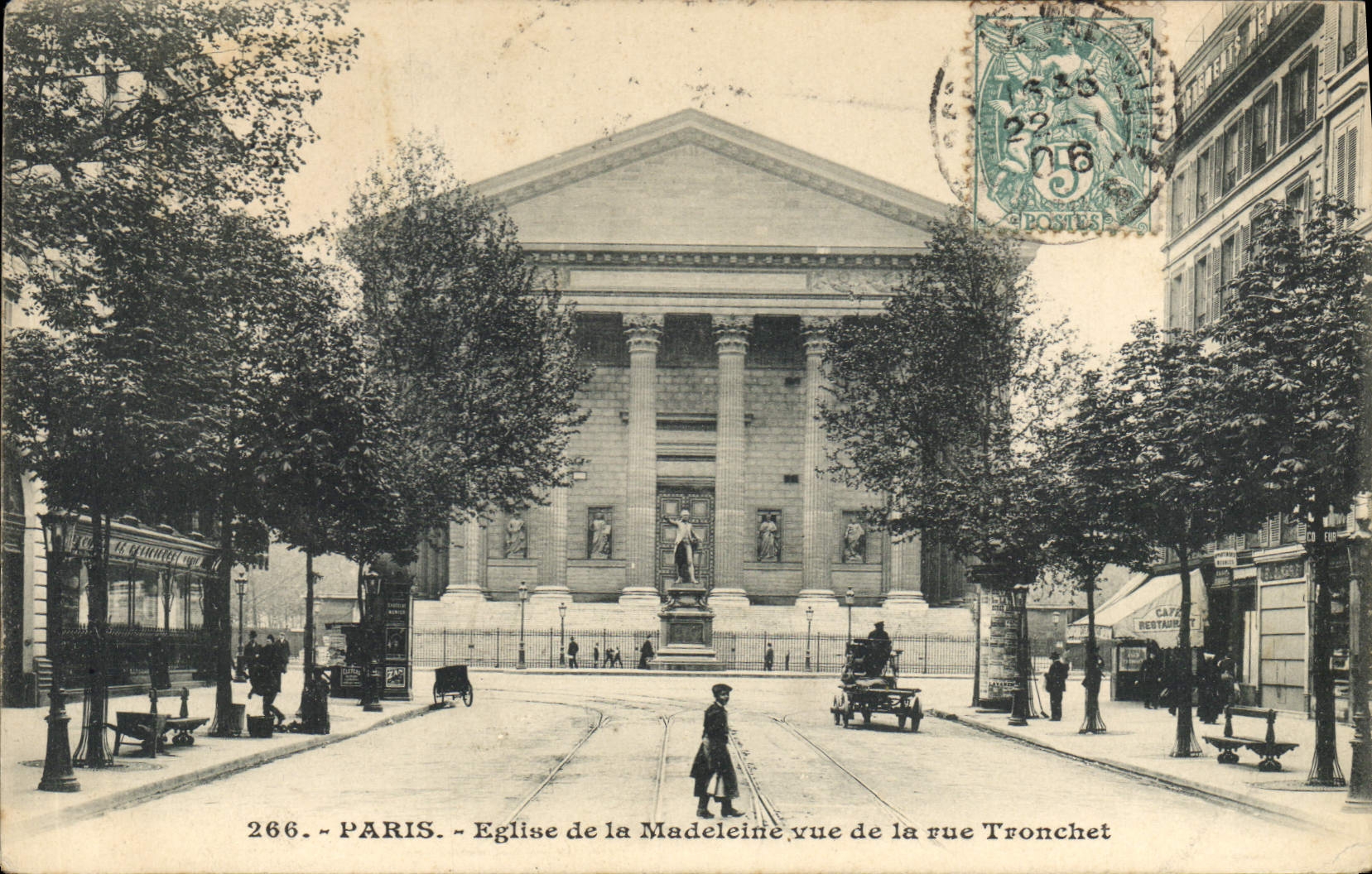 CPA Paris Eglise de la Madeleine vue de la rue Tronchet