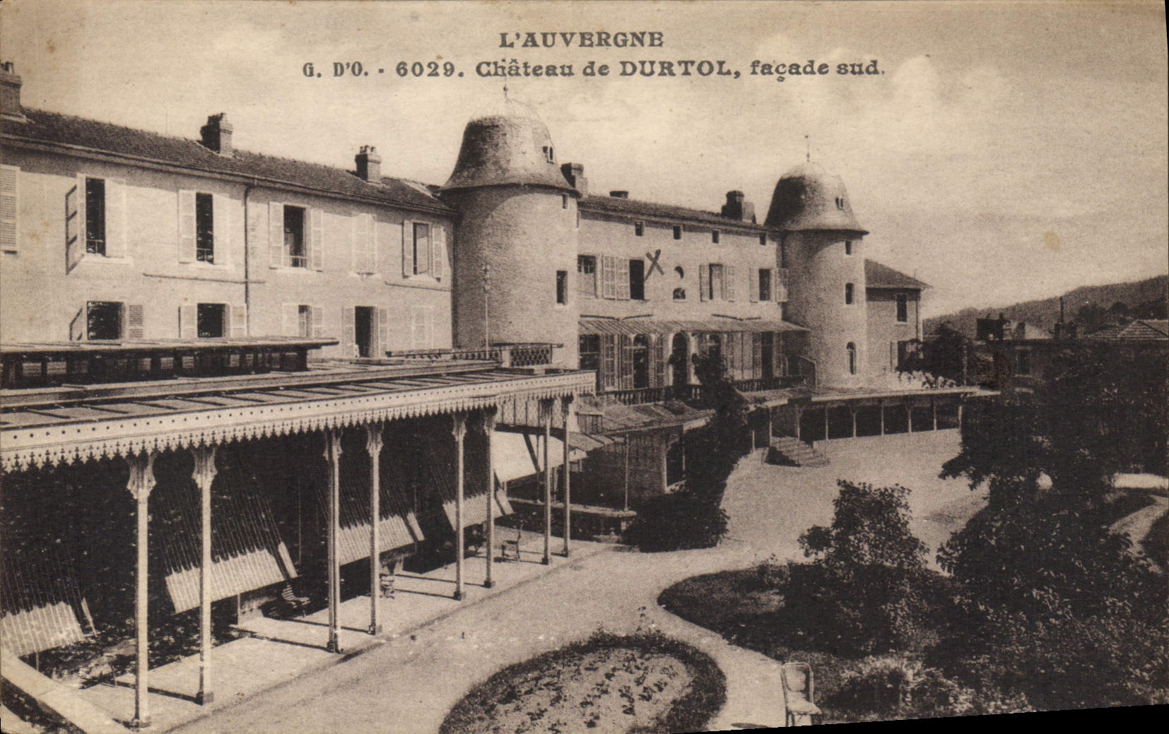 CPA Auvergne Chateau de Durtol Facade Sud