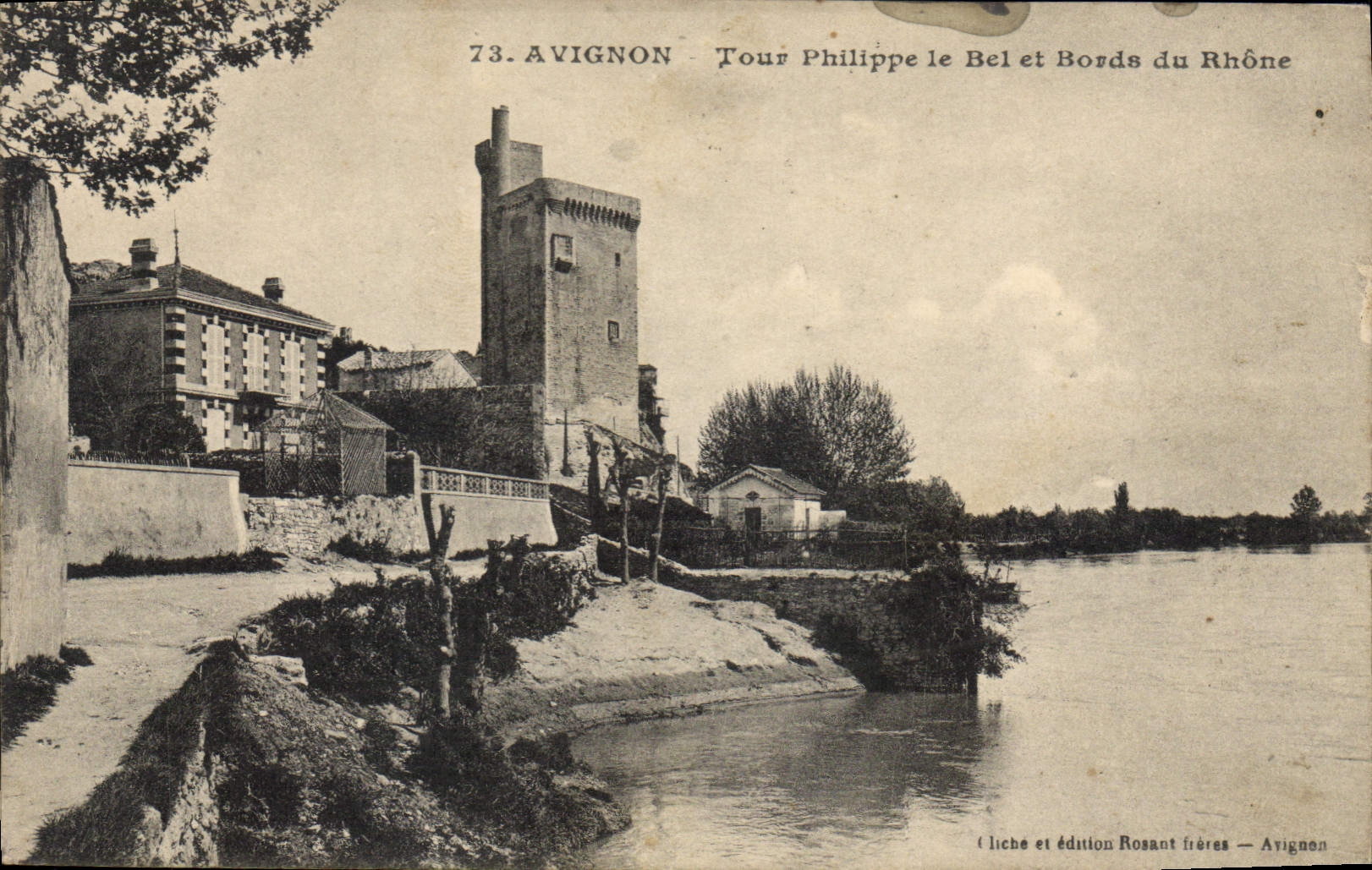 CPA Avignon Tour Philippe le Bel et Bords du Rhone