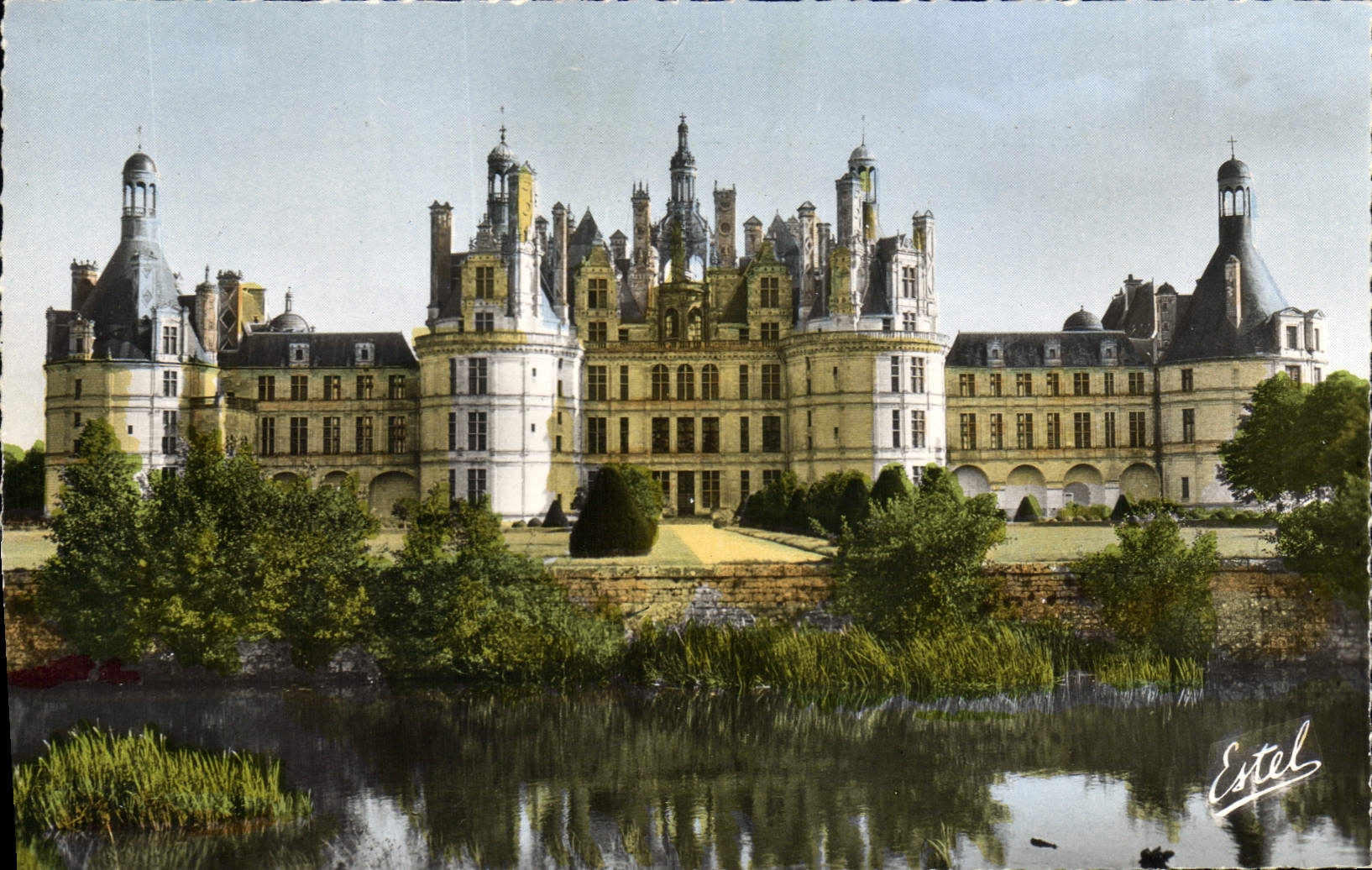 CPA Chateau de Chambord Facade Nord et Jardins sur le Cosson