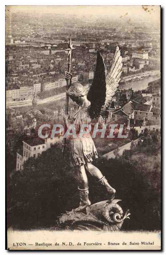 CPA Lyon Basilique de N D de Fourviere Statue de Saint Michel