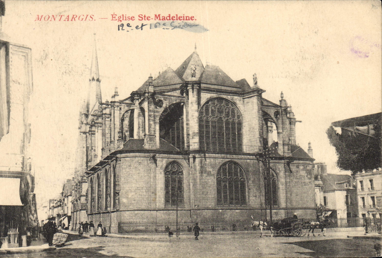 CPA Montargis Eglise Ste Madeleine
